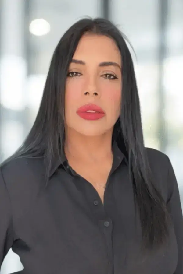 Alturax Construction Group | Lucy Espinoza - Founder & CEO - Licensed Florida general contractor